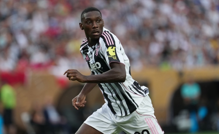 队报：穆阿尼与尤文就5年合同达成协议，尤文新报价接近巴黎要价