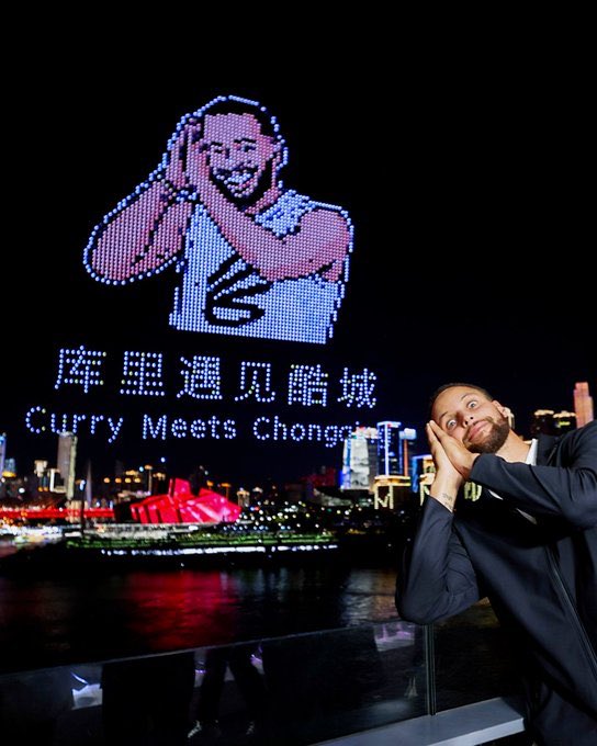 九游官方网站-美网友惊叹重庆无人机演出：中国展现22世纪科技实力，库里接棒科比时代