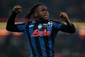 jiuyou游戏-米体：结束夏窗罢训风波，卢克曼即将回归亚特兰大重新为球队出战