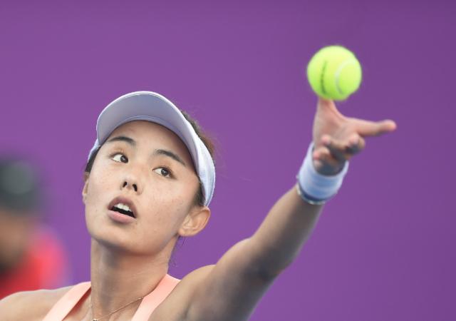 王蔷：拿下今年第一盘挺开心 隔离对我已不是问题